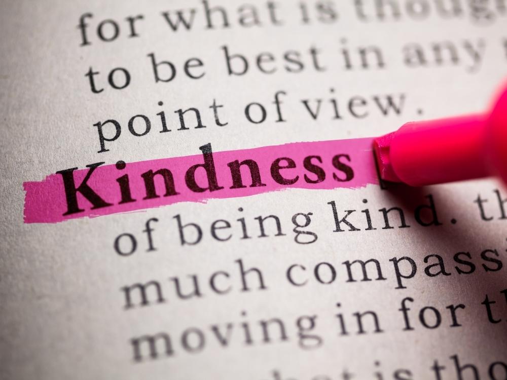 18 Ways to be Kinder This 2022