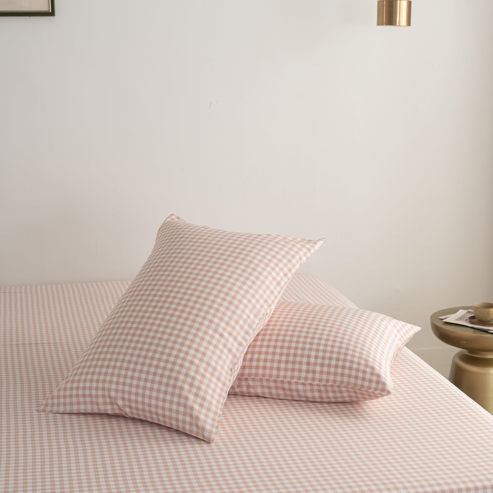 How Often Should You Change Your Pillow Case?