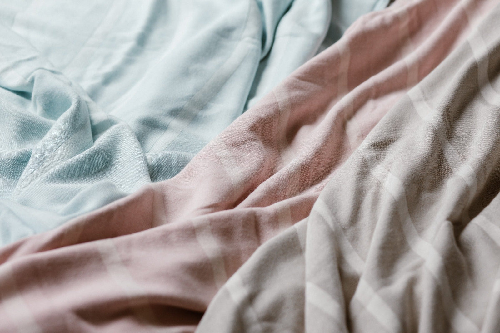 How a Throw Blanket Changes Your Home’s Entire Feel