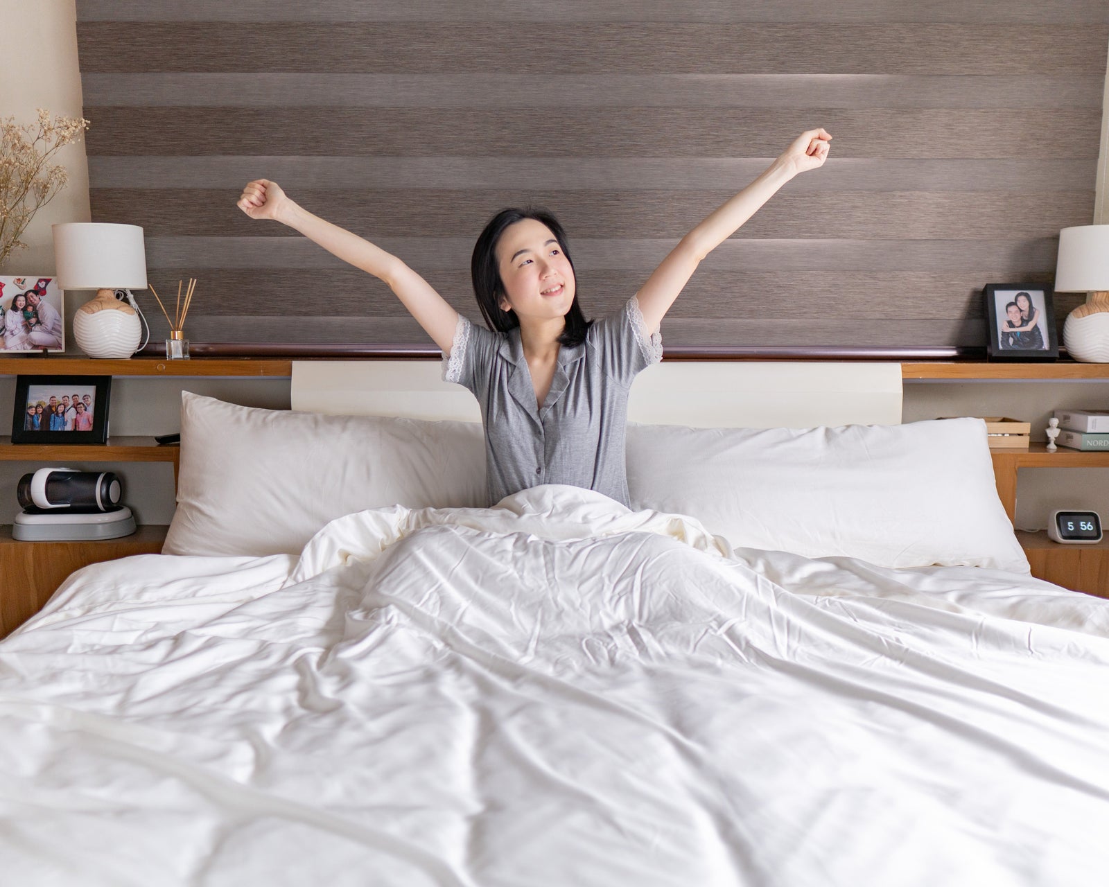 I Felt Like A Zombie Until I Learned How to Fix My Sleep Schedule in One Weekend