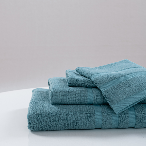 https://www.linenandhomes.com/cdn/shop/products/BambooTowels2022RiverBlue_600x.png?v=1652168817